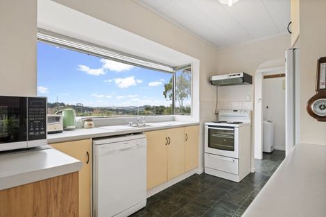 Photo of property in 6 Melia Place, Stanmore Bay, Whangaparaoa, 0932