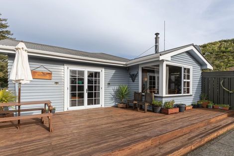 Photo of property in 290 Marsden Road, Greymouth, 7805
