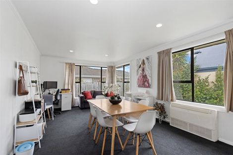 Photo of property in 8 Westburn Terrace, Burnside, Christchurch, 8041