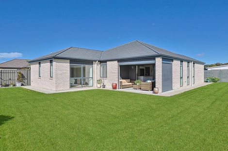 Photo of property in 14 Manapouri Street, Poraiti, Napier, 4112