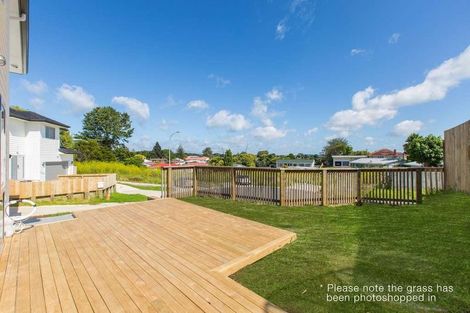 Photo of property in 2 Tirau Place, Mangere, Auckland, 2022