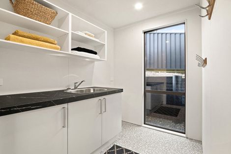 Photo of property in 8 Catalina Lane, Waldronville, Dunedin, 9018