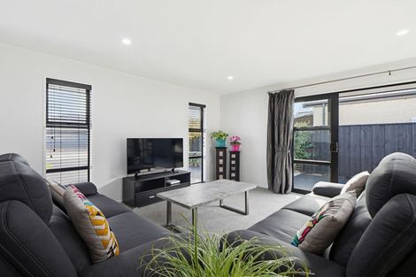 Photo of property in 35 Kahuraki Drive, Pegasus, 7612