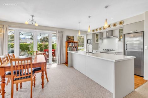 Photo of property in 4 Stonebridge Lane, Oxford, 7430