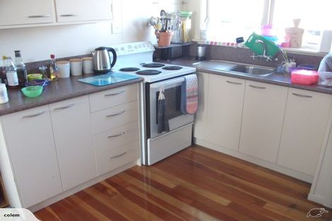 Photo of property in 530f1- Fergusson Drive, Trentham, Upper Hutt, 5018