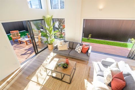 Photo of property in 145b Cook Street, West End, Palmerston North, 4410