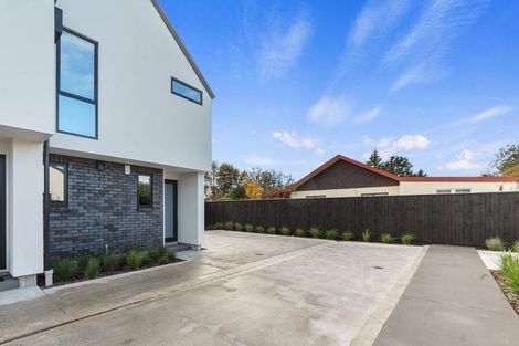 Photo of property in 9/200 Main Road North, Redwood, 8051