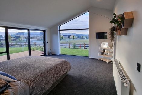 Photo of property in 3 Eureka Street, Wanaka, 9305