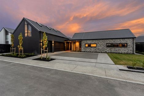 Photo of property in 2 Esther Mews, Prebbleton, 7604