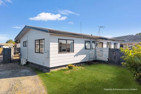 Photo of property in 12 Kentucky Crescent, Nawton, Hamilton, 3200