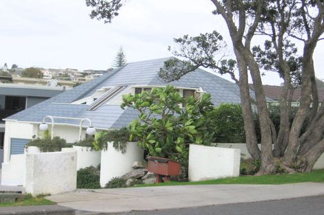 Photo of property in 2/11 Montrose Terrace, Mairangi Bay, Auckland, 0630