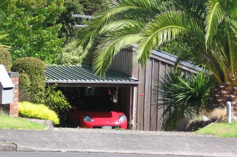 Photo of property in 10 Brussells Place, Birkenhead, Auckland, 0626