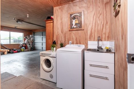 Photo of property in 2 Patterson Lane, Raumati Beach, Paraparaumu, 5032