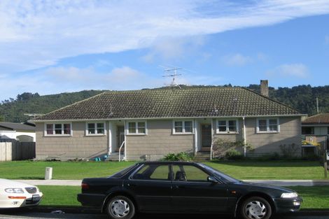 Photo of property in 1185 High Street, Taita, Lower Hutt, 5011