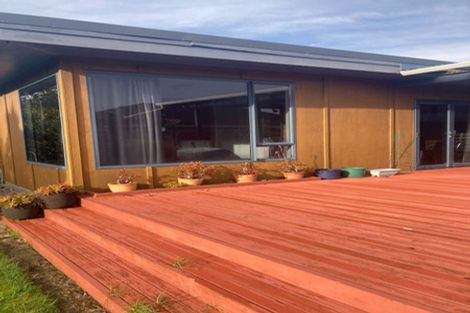 Photo of property in 9 Hohiria Street, Waikanae Beach, Waikanae, 5036