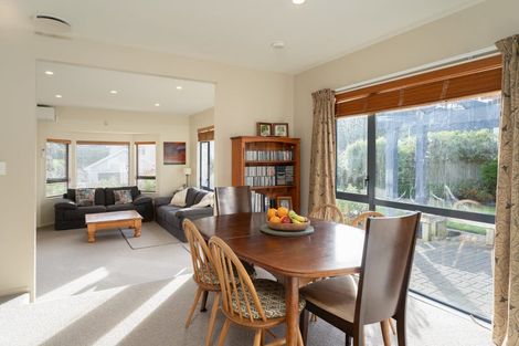 Photo of property in 7 Myers Grove, Churton Park, Wellington, 6037