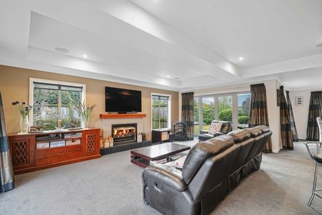 Photo of property in 12 Heaphy Court, Rolleston, 7614