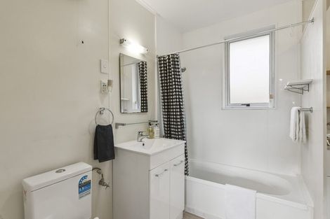 Photo of property in 8a Mamaku Street, Paraparaumu, 5032