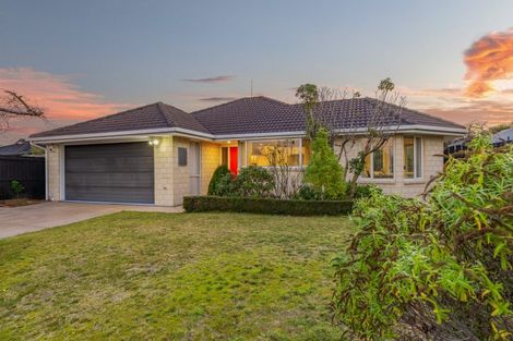 Photo of property in 31 Rue De La Mare, Parklands, Christchurch, 8083