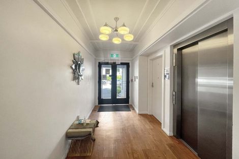 Photo of property in Olympus Flats, 280f1 Oriental Parade, Oriental Bay, Wellington, 6011