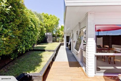 Photo of property in 22 Palmgreen Court, Stanmore Bay, Whangaparaoa, 0932