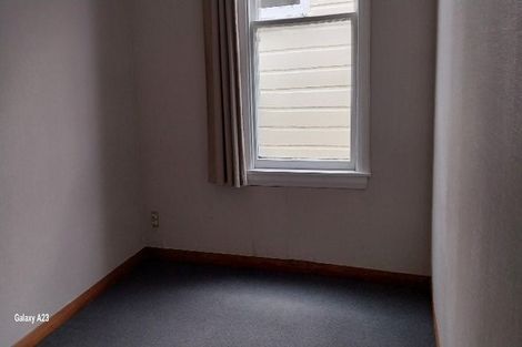 Photo of property in 5 Herald Terrace, Berhampore, Wellington, 6023