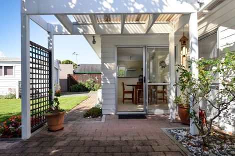 Photo of property in 35 Halyard Close, Flagstaff, Hamilton, 3210