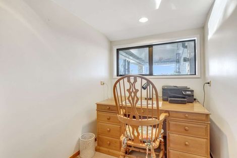 Photo of property in 27 Awatea Terrace, Lynmore, Rotorua, 3010