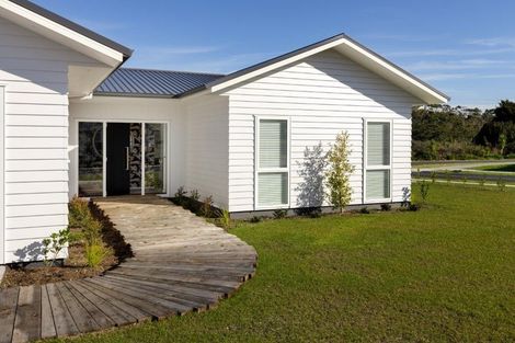 Photo of property in 13 Patty Lane, Patumahoe, 2679