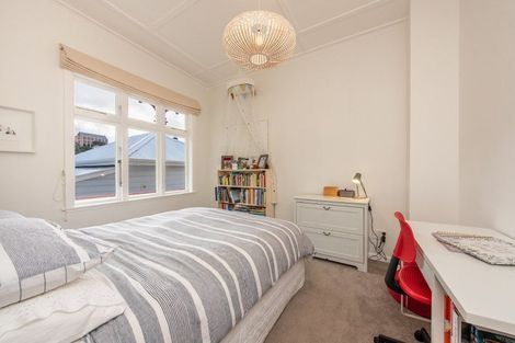 Photo of property in 15 Hay Street, Oriental Bay, Wellington, 6011