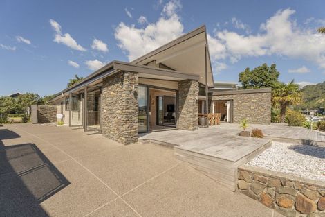 Photo of property in 115 Motu Hei, Pauanui, Hikuai, 3579