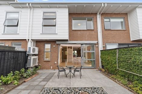 Photo of property in 6 Kittyhawk Lane, Hobsonville, Auckland, 0616
