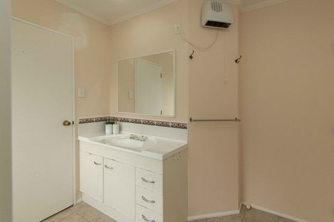 Photo of property in 527 Main North Road, Bay View, Napier, 4104