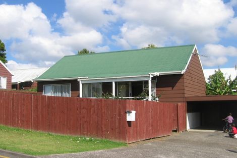 Photo of property in 3/1 Pimento Place, New Lynn, Auckland, 0600