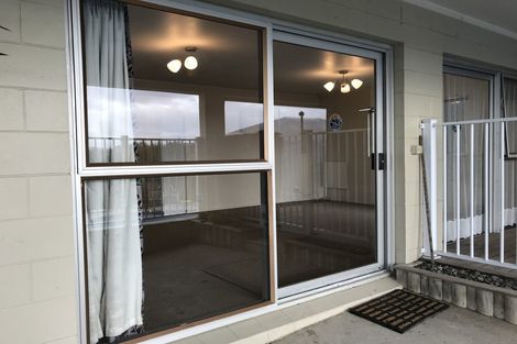 Photo of property in 3 Moera Place, Stanmore Bay, Whangaparaoa, 0932