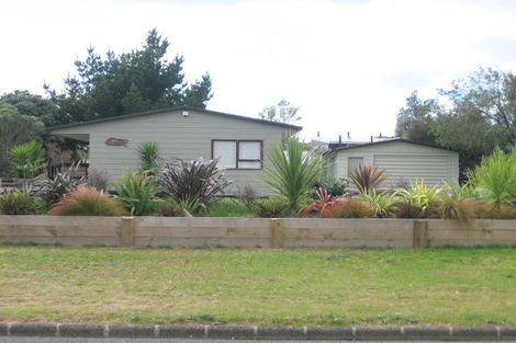 Photo of property in 302 Otahu Road, Whangamata, 3620