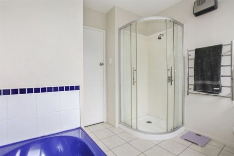 Photo of property in 59 Winters Road, Redwood, Christchurch, 8051