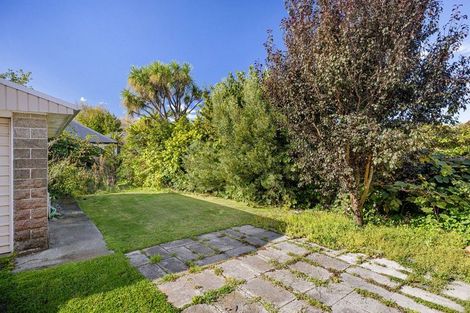 Photo of property in 2/124 Brookside Terrace, Bryndwr, Christchurch, 8053