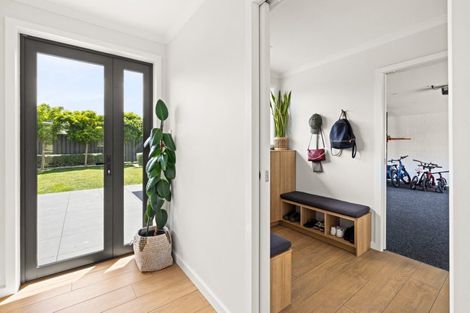 Photo of property in 114 Freyberg Avenue, Tamatea, Napier, 4112