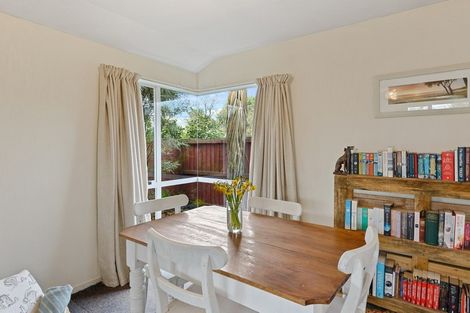 Photo of property in 2/24a Croziers Road, St Albans, Christchurch, 8052