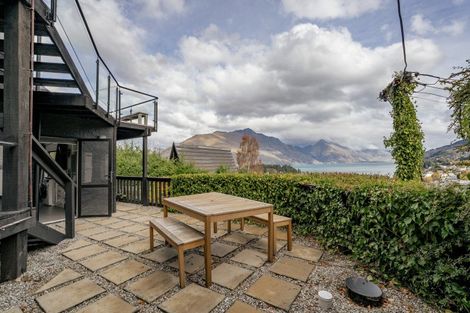 Photo of property in 13 Malaghan Street, Queenstown, 9300