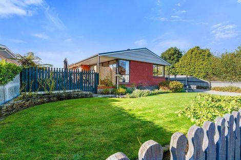 Photo of property in 21 Montague Street, Islington, Christchurch, 8042