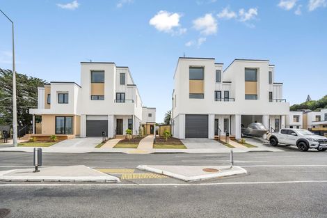 Photo of property in 2/10 Pascoe Avenue, Paremata, Porirua, 5026