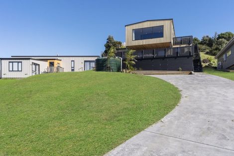 Photo of property in 24 Dolphin Drive, Whiritoa, Whangamata, 3691