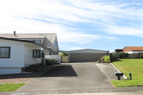 Photo of property in 3a Rangataua Street, Welcome Bay, Tauranga, 3112