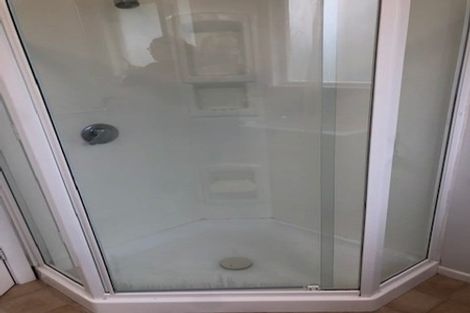 Photo of property in 111 Golf Road, Paraparaumu Beach, Paraparaumu, 5032