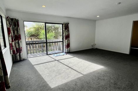 Photo of property in 56 Christmas Road, Manurewa, Auckland, 2102