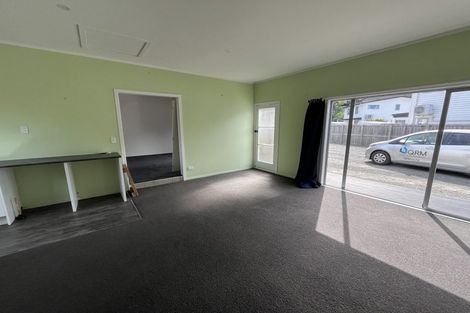 Photo of property in 56 Banbury Crescent, Fairfield, Hamilton, 3214