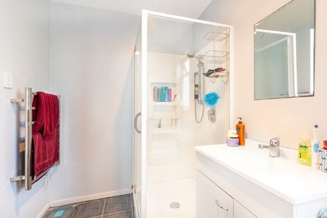 Photo of property in 4 Arawhata Road, Paraparaumu, 5032