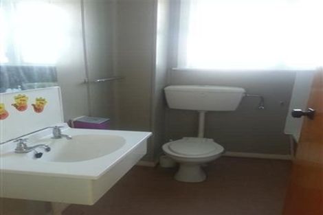 Photo of property in 5- 7 Hazard Grove, Cannons Creek, Porirua, 5024